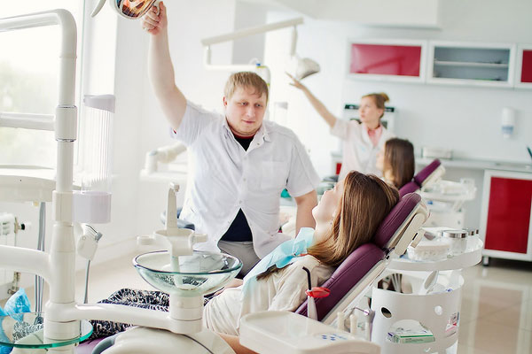 Терапевтическая стоматология - лечение кариеса